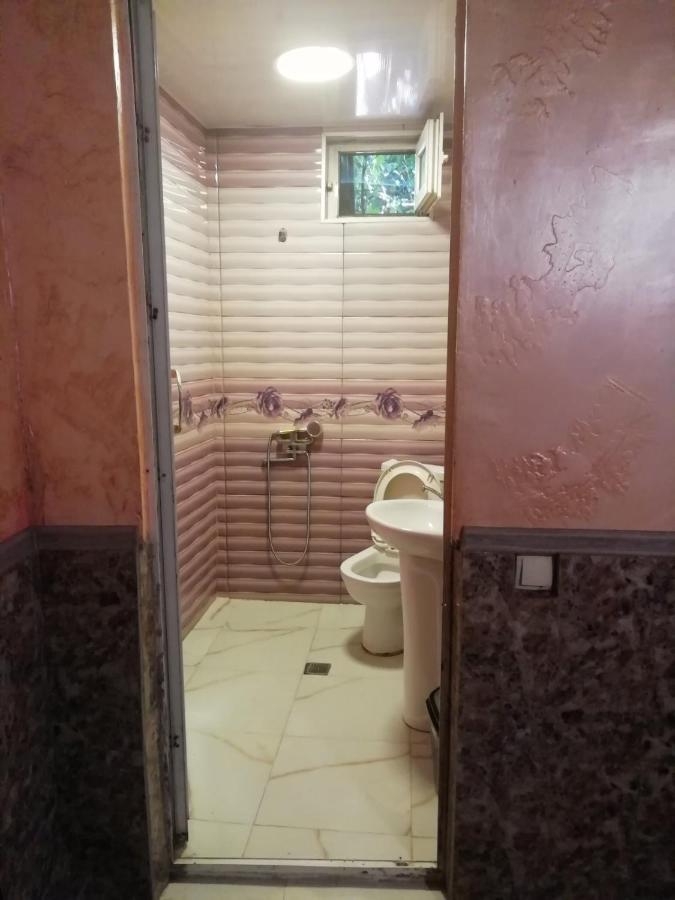 Guest House Saba Batumi Exterior foto